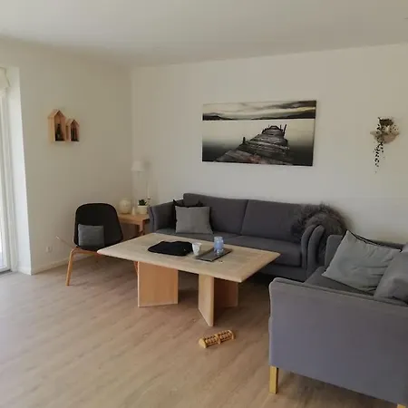Nyt Hus I Smukke Omgivelser Pa Heden ヘアニング